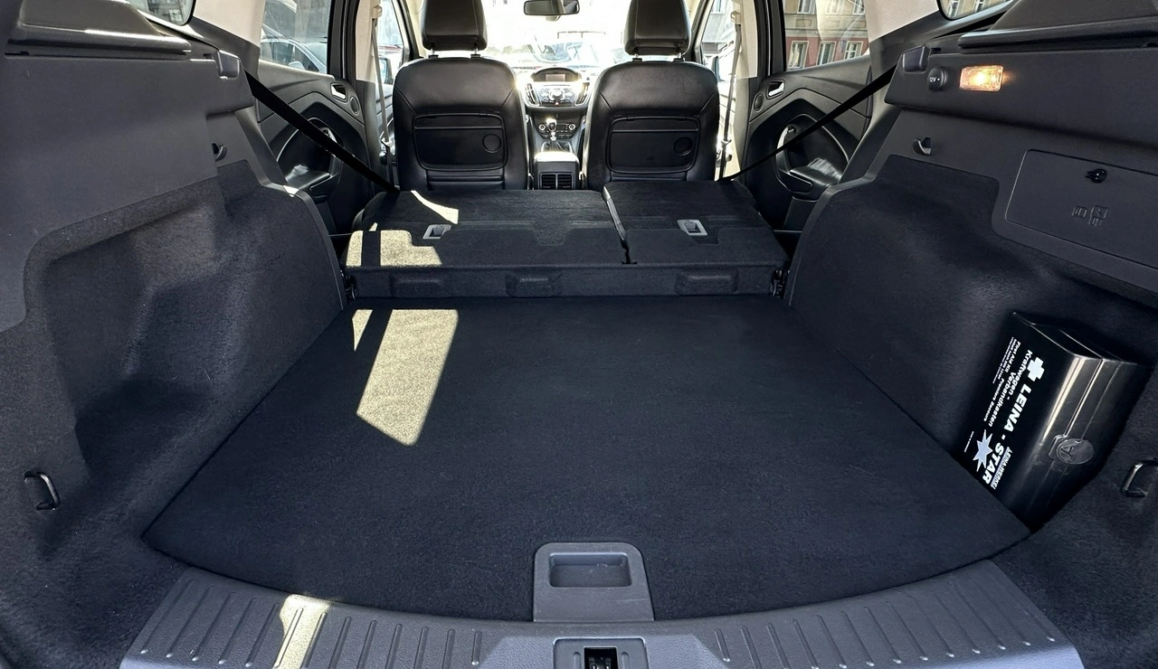 Ford Kuga - Zdjęcie 6