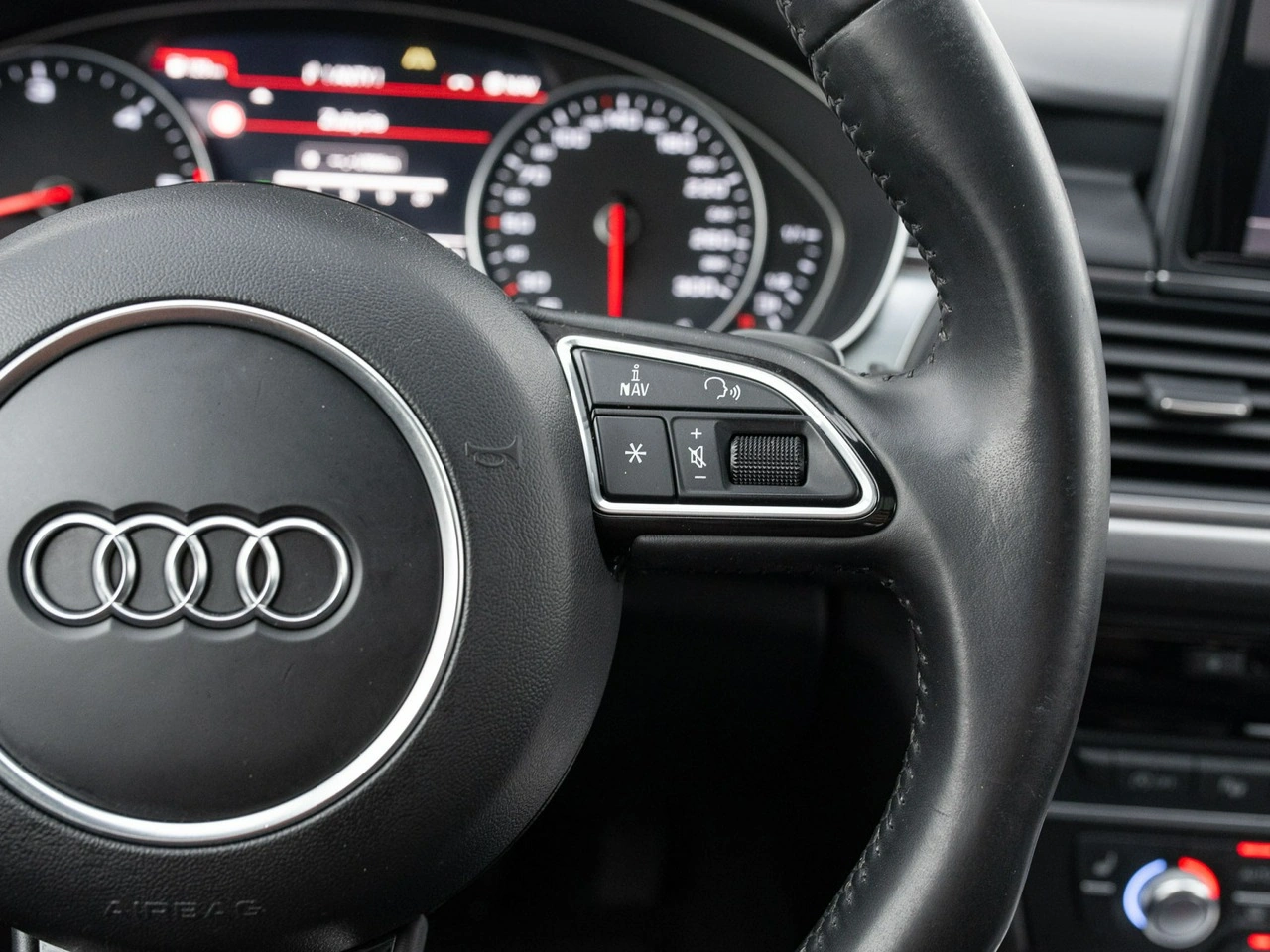 Audi A6 - Zdjęcie 13