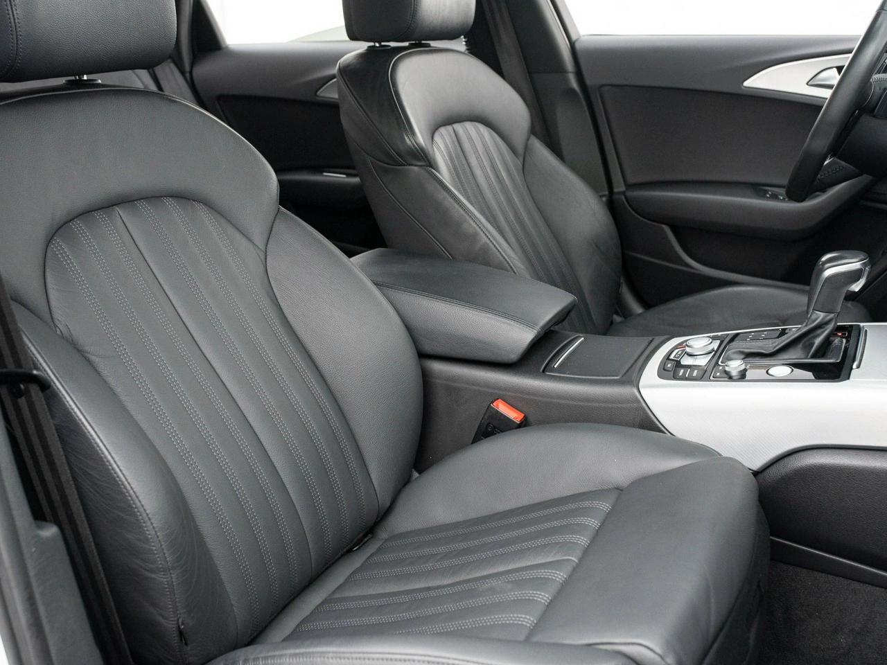 Audi A6 - Zdjęcie 31