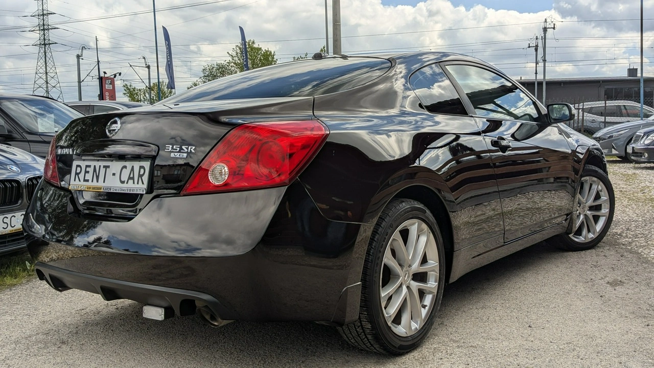 Nissan Altima - Zdjęcie 11
