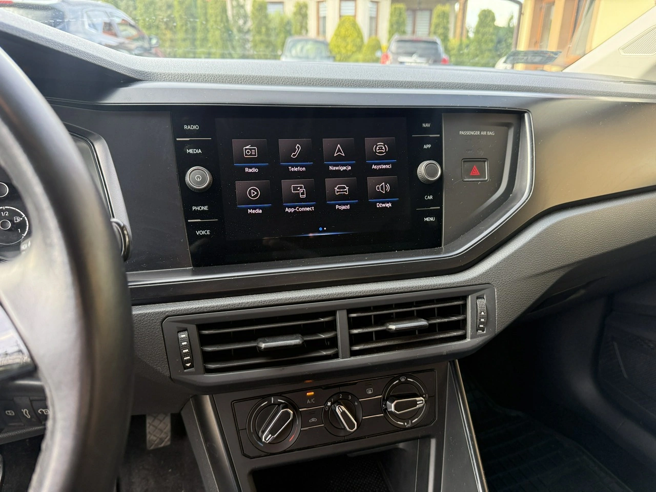 Volkswagen Polo - Zdjęcie 16