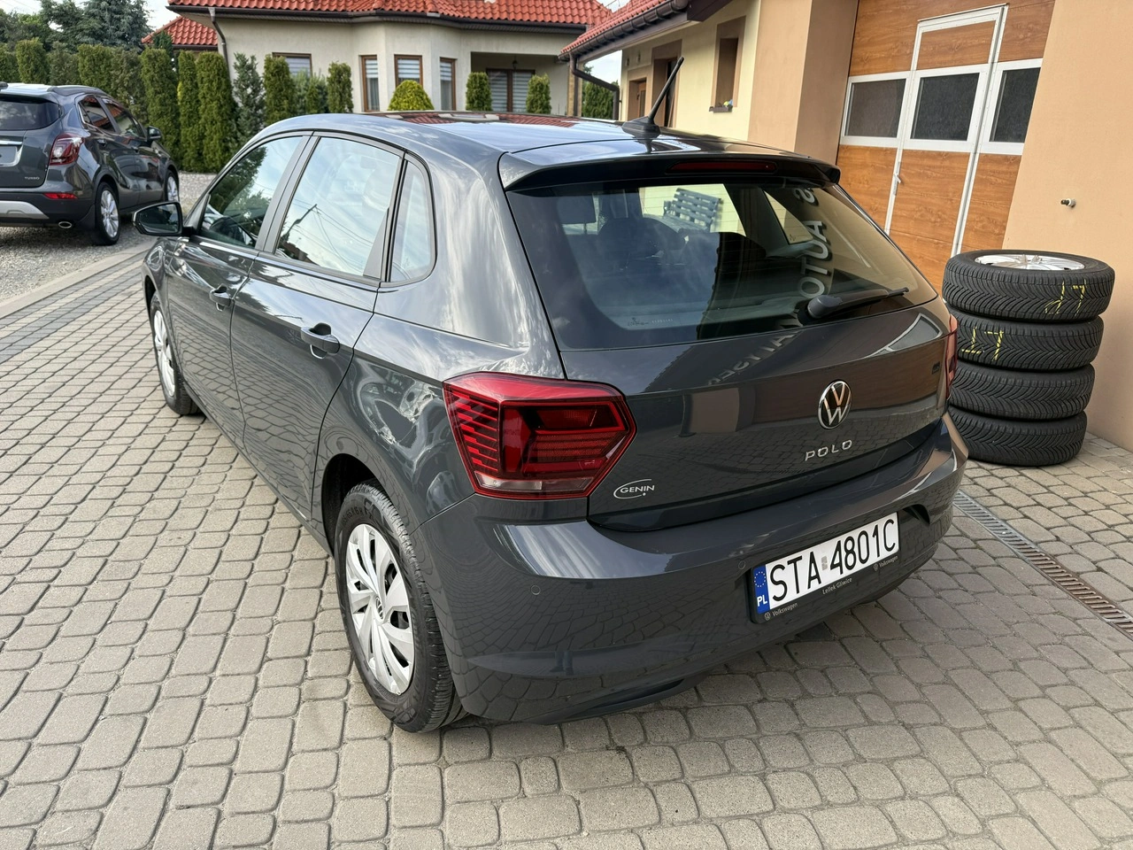 Volkswagen Polo - Zdjęcie 8
