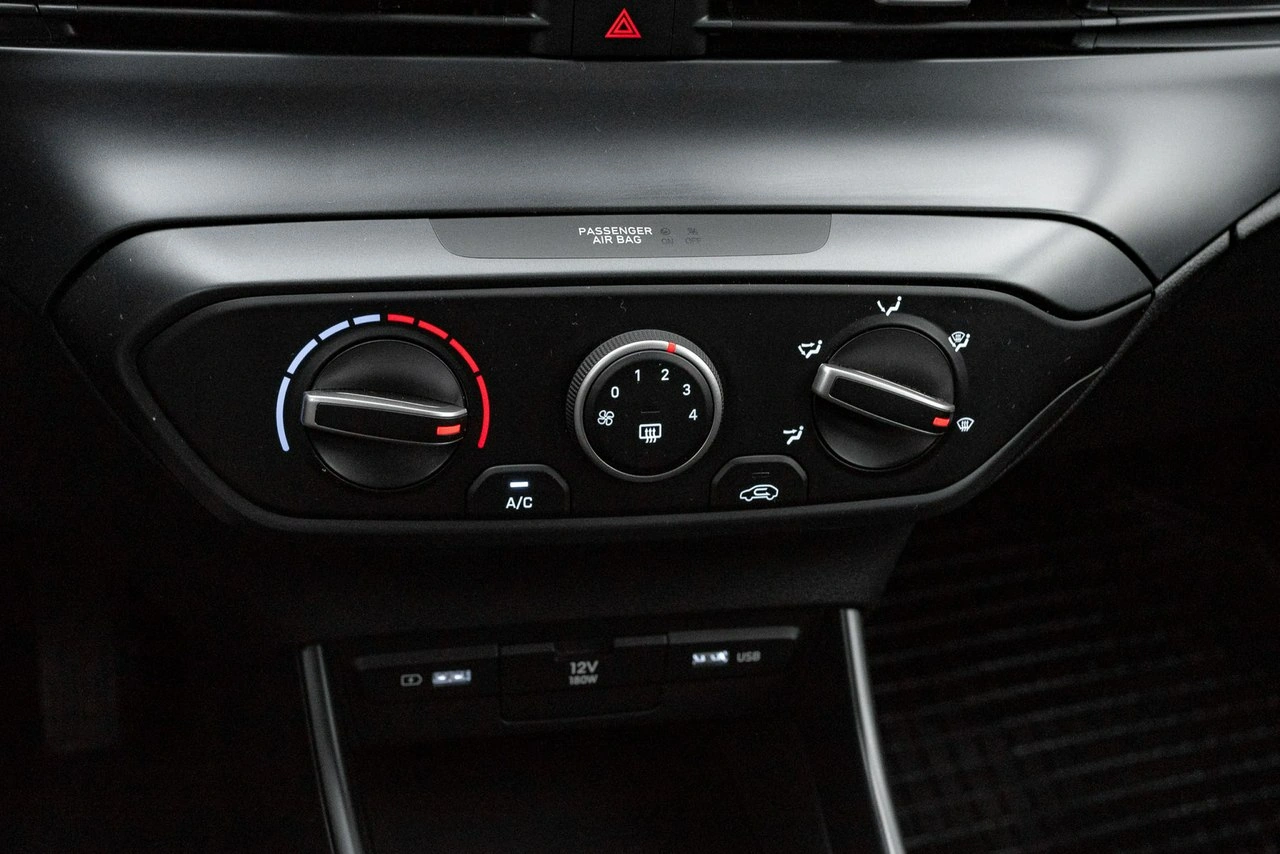 Hyundai i20 - Zdjęcie 13