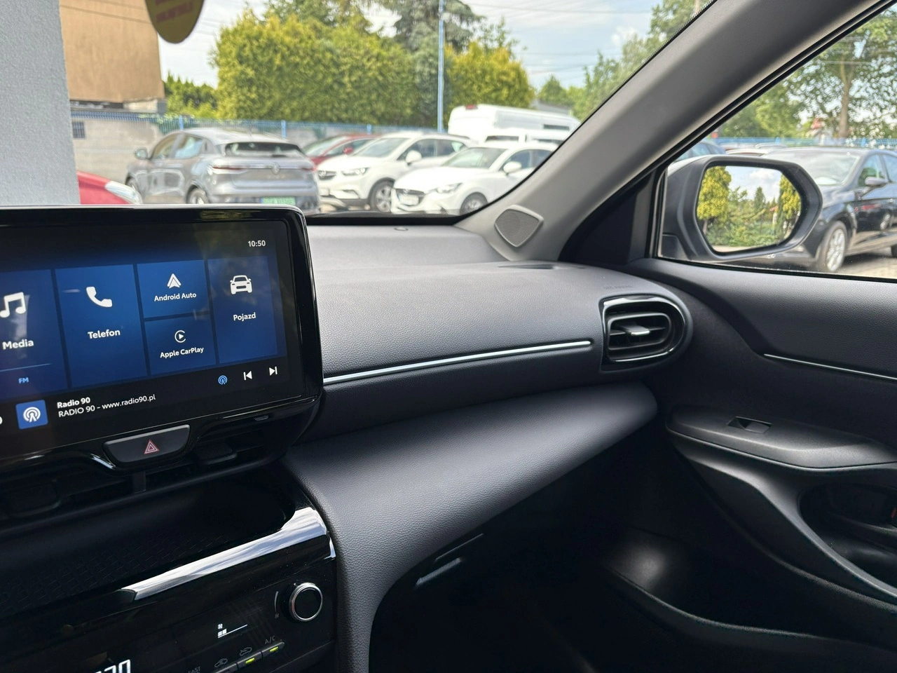 Toyota Yaris Cross - Zdjęcie 13