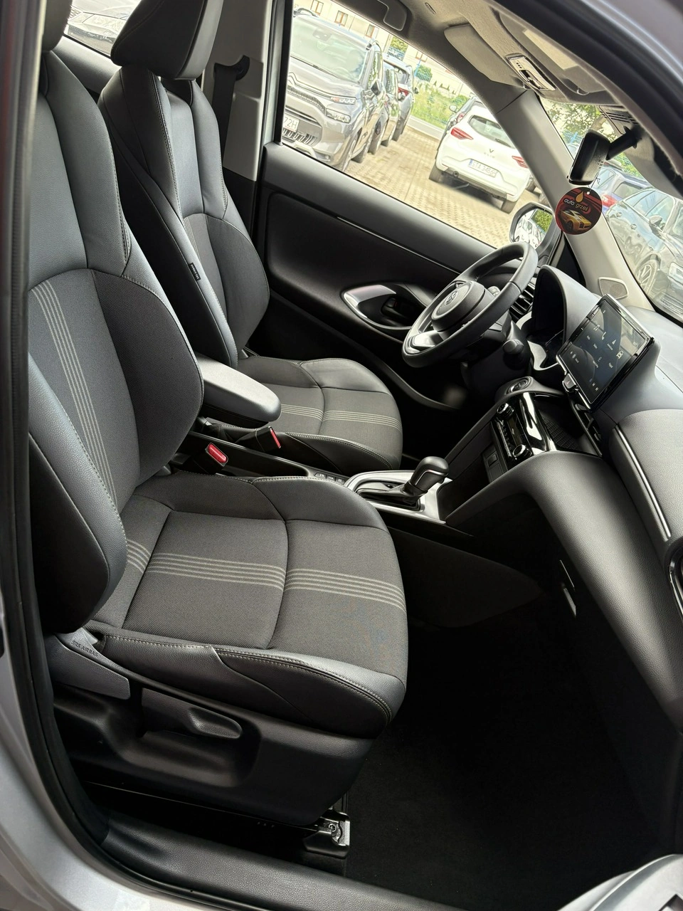 Toyota Yaris Cross - Zdjęcie 17