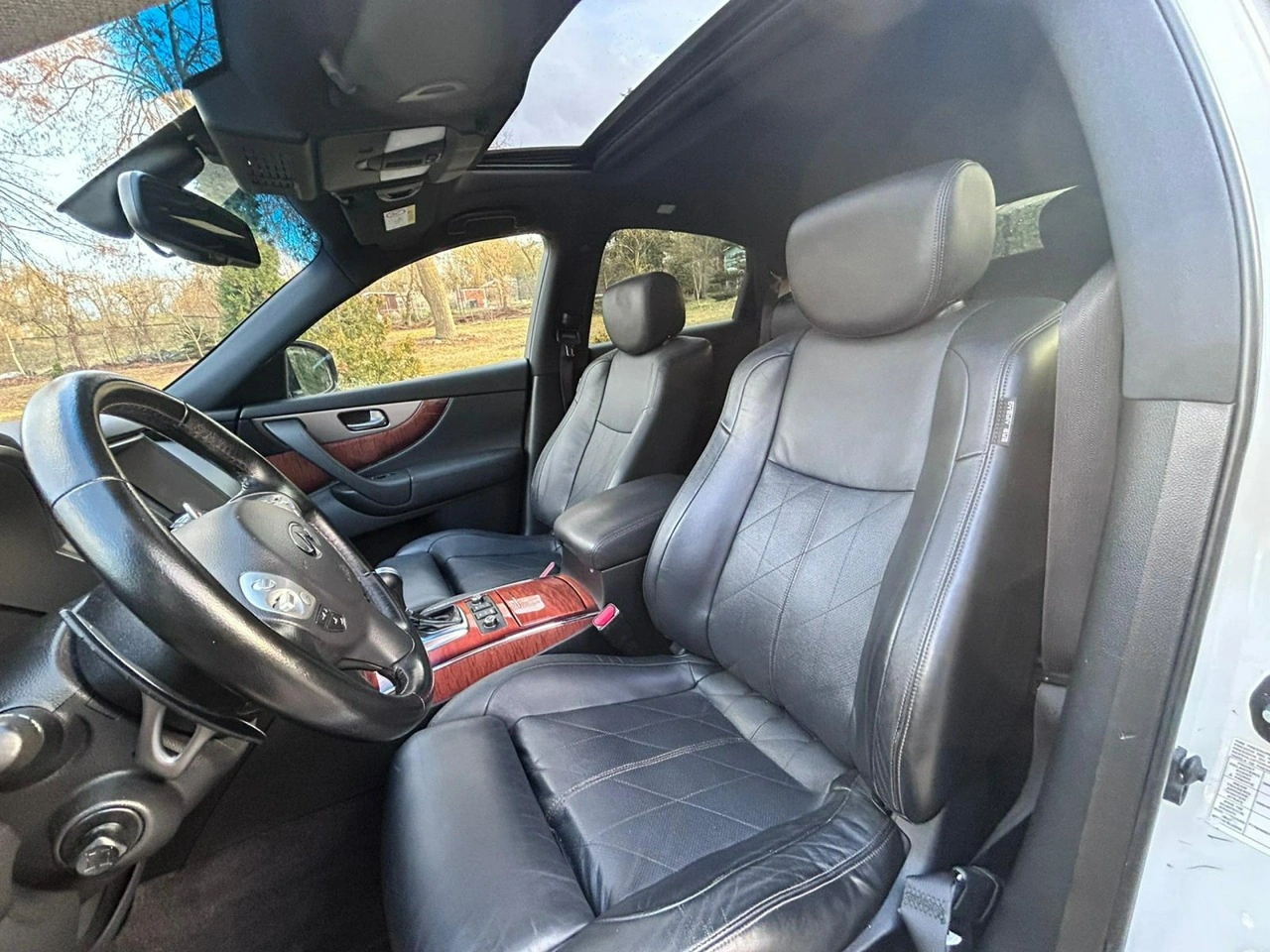 Infiniti QX70 - Zdjęcie 6