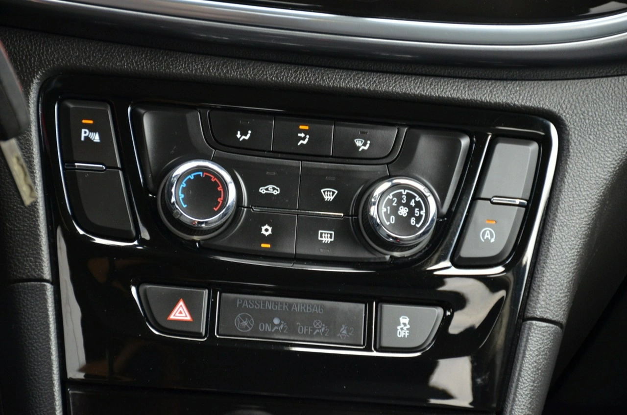 Opel Mokka X - Zdjęcie 33