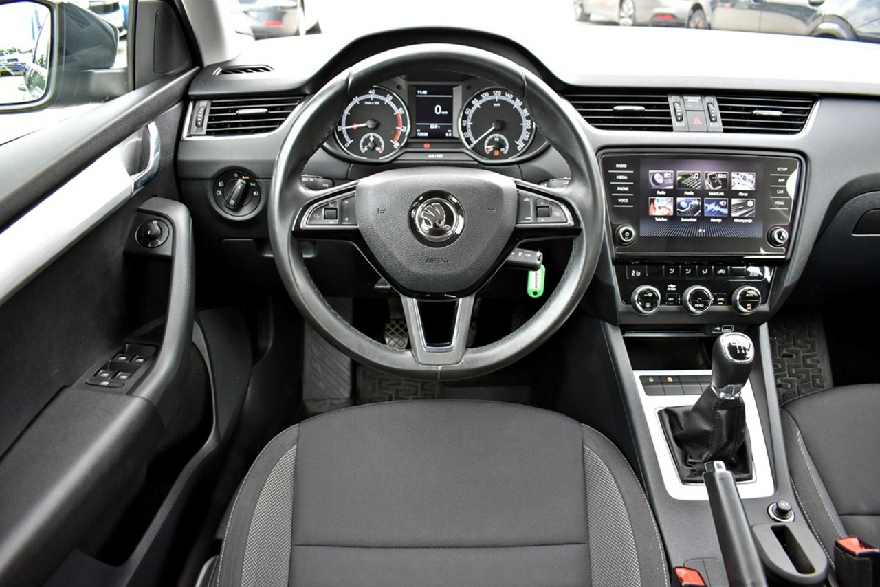 Skoda Octavia - Zdjęcie 13