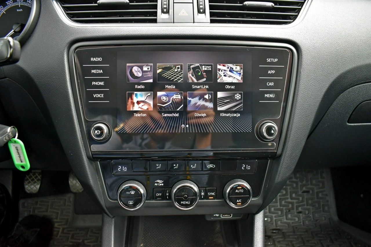 Skoda Octavia - Zdjęcie 18