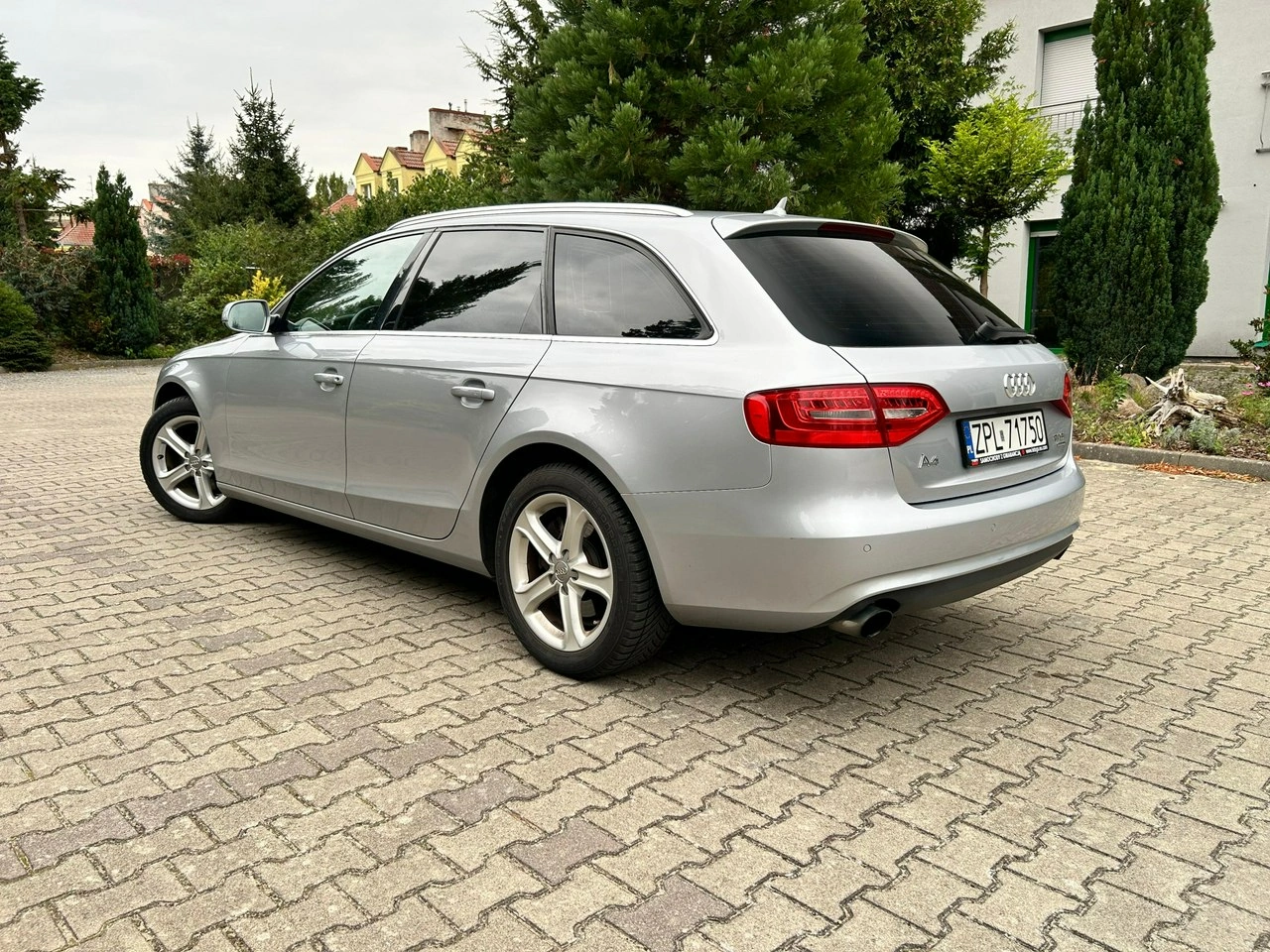 Audi A4 - Zdjęcie 10
