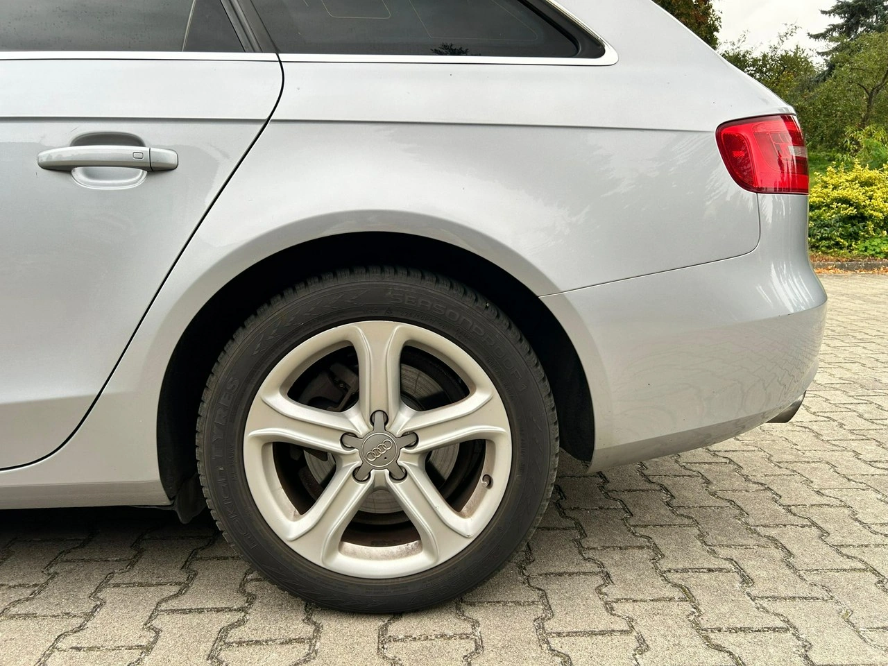 Audi A4 - Zdjęcie 21