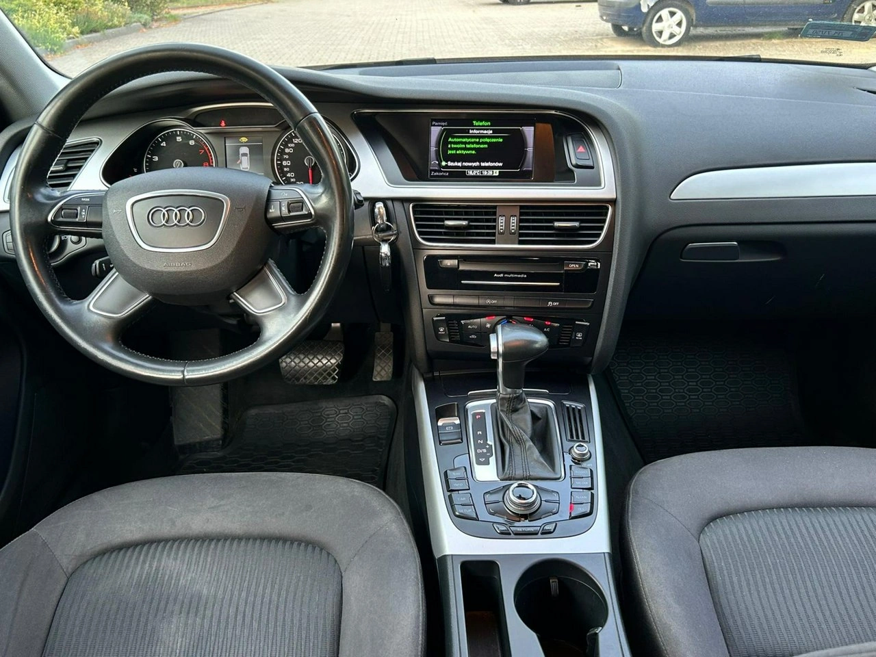 Audi A4 - Zdjęcie 23