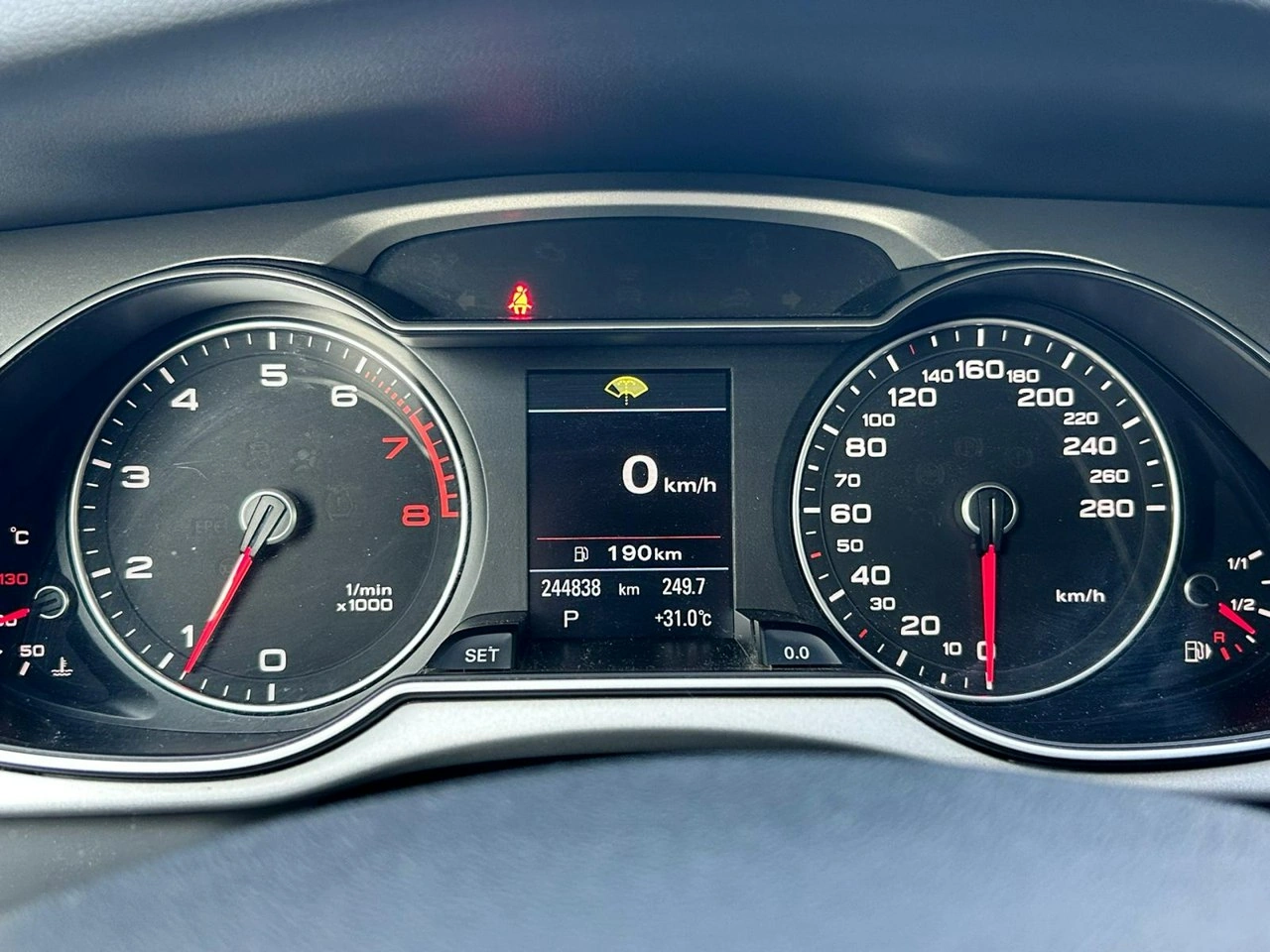 Audi A4 - Zdjęcie 24