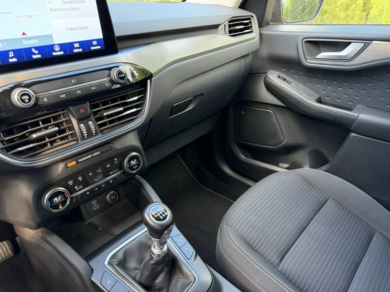 Ford Kuga - Zdjęcie 10