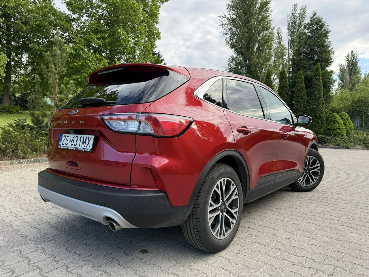 Ford Kuga - Zdjęcie 3