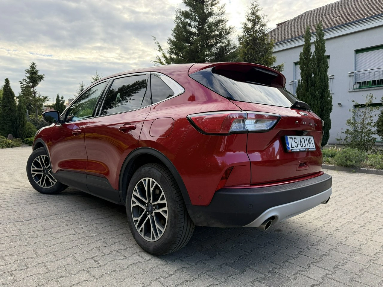 Ford Kuga - Zdjęcie 5