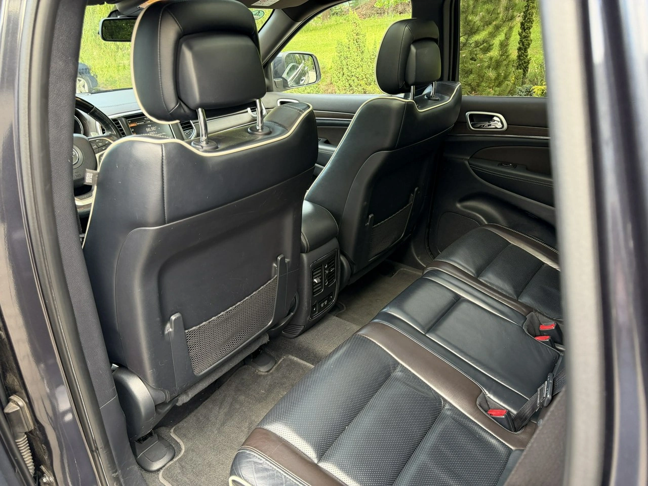 Jeep Grand Cherokee - Zdjęcie 17