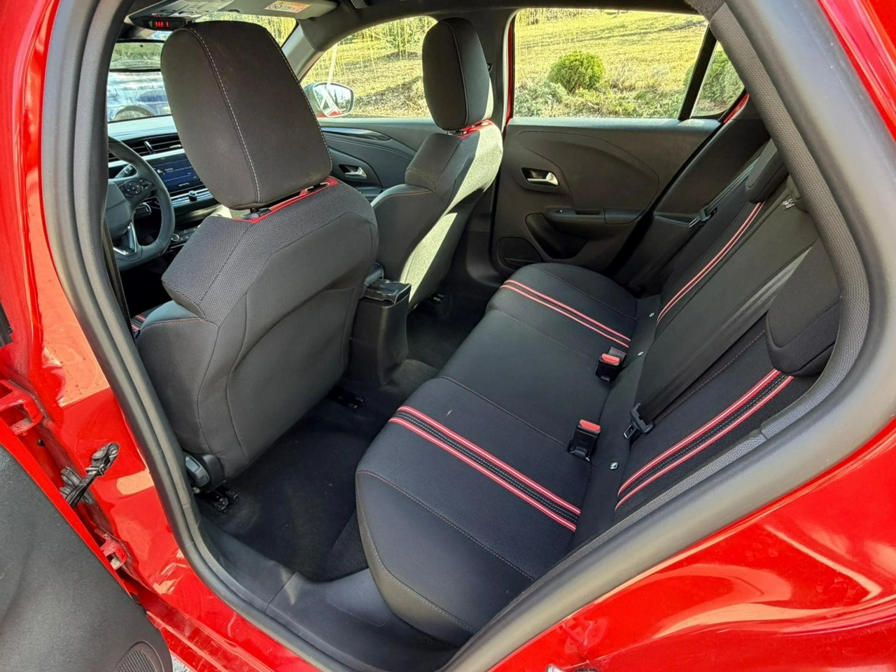 Opel Corsa - Zdjęcie 32