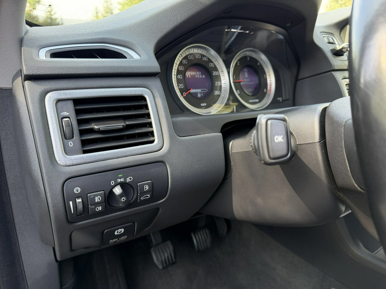 Volvo XC 70 - Zdjęcie 14