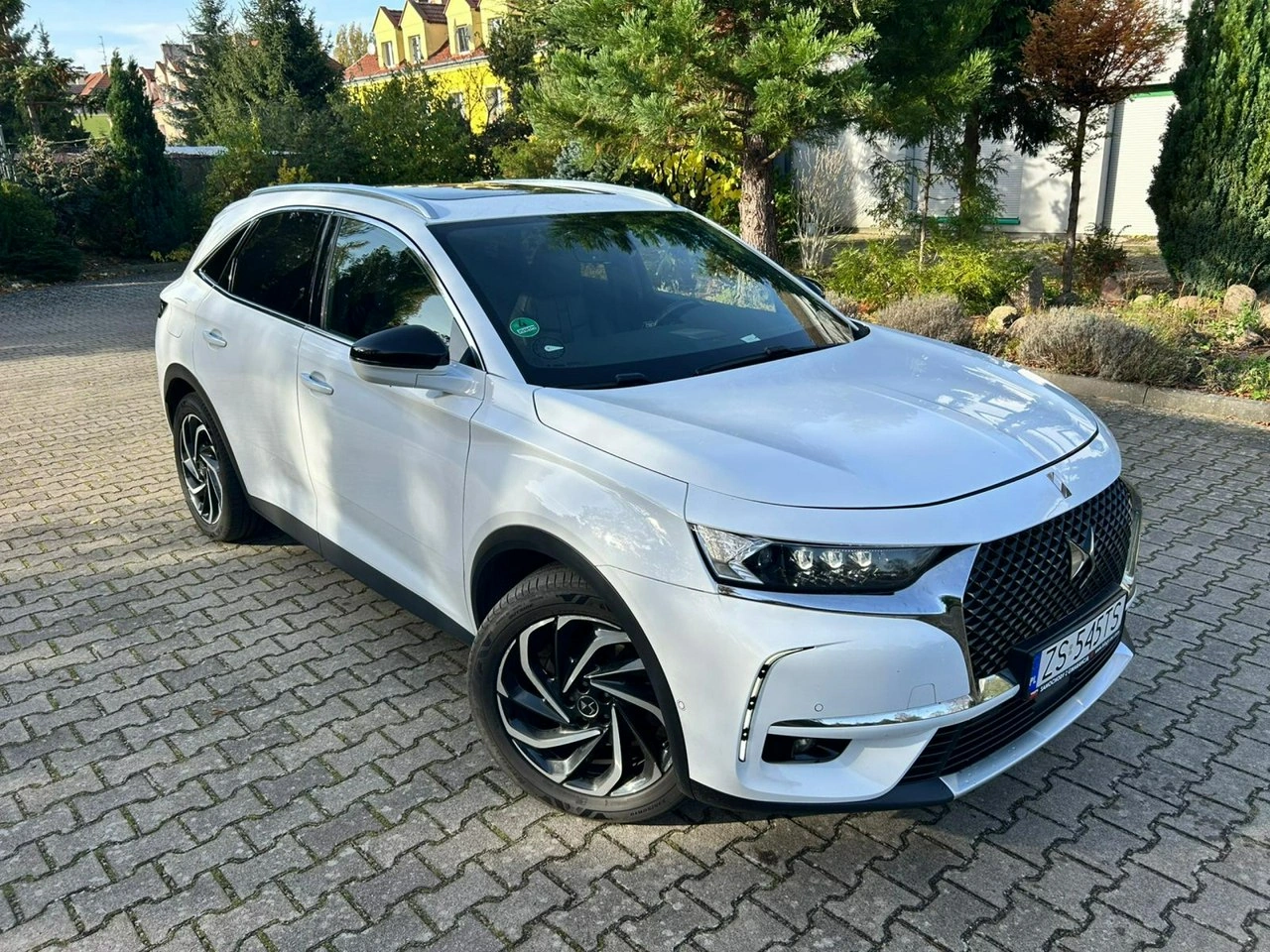 DS Automobiles DS 7 Crossback - Zdjęcie 12