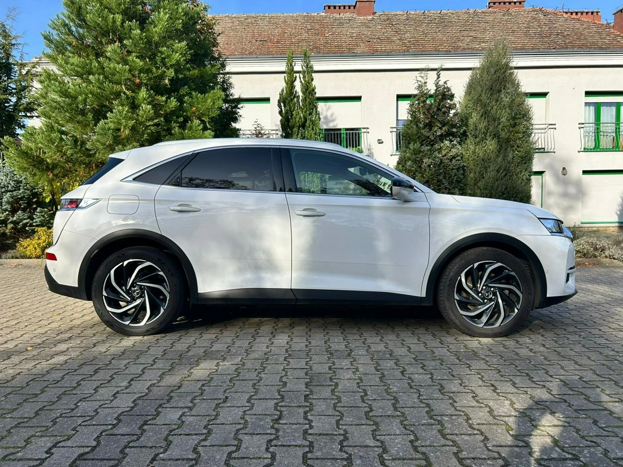 DS Automobiles DS 7 Crossback - Zdjęcie 30