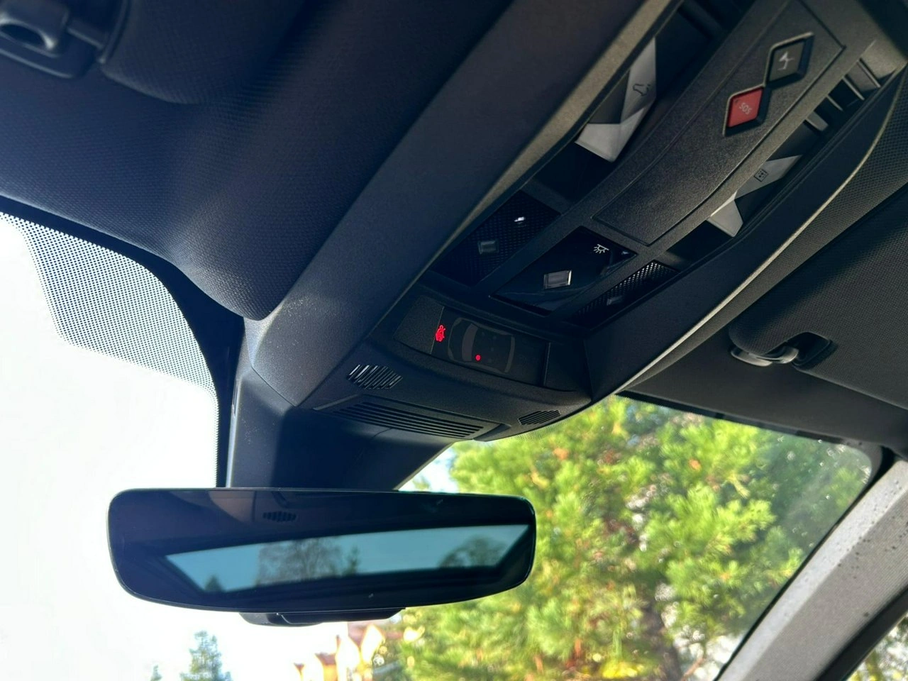 DS Automobiles DS 7 Crossback - Zdjęcie 39