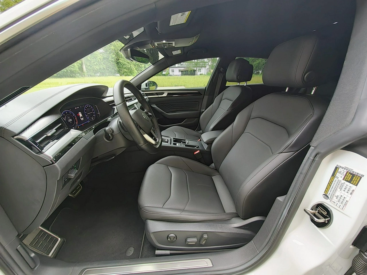 Volkswagen Arteon - Zdjęcie 12