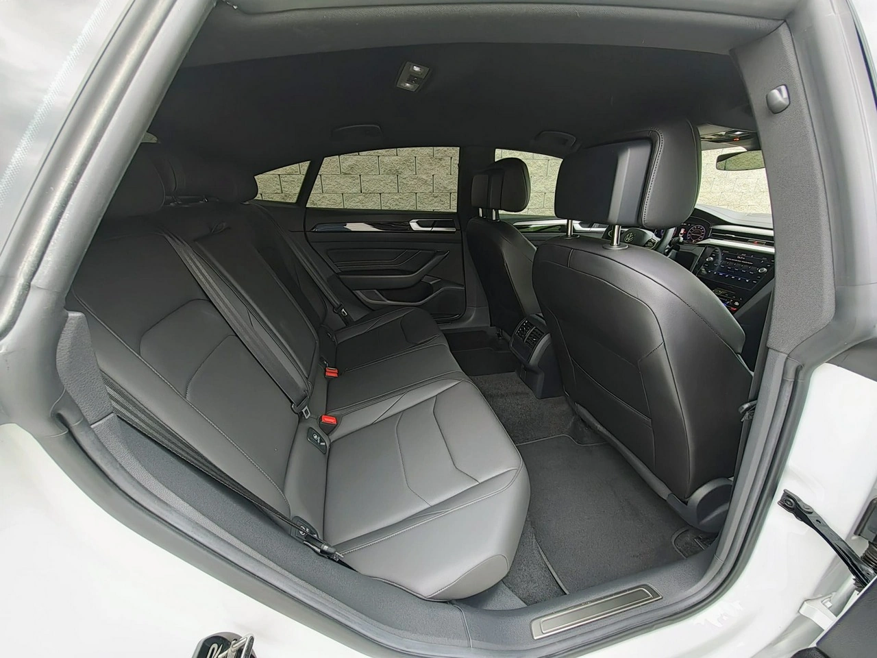 Volkswagen Arteon - Zdjęcie 14