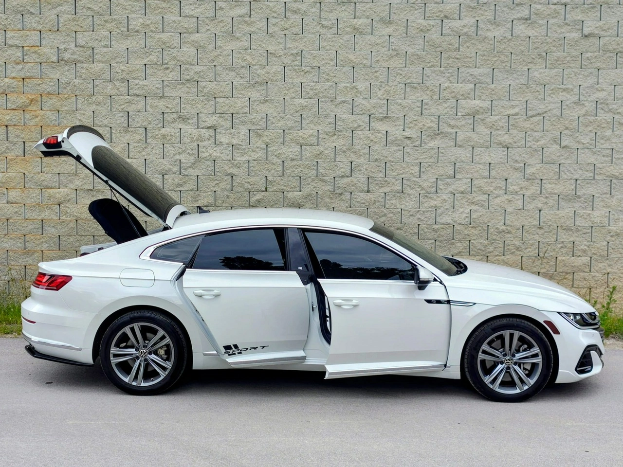 Volkswagen Arteon - Zdjęcie 8