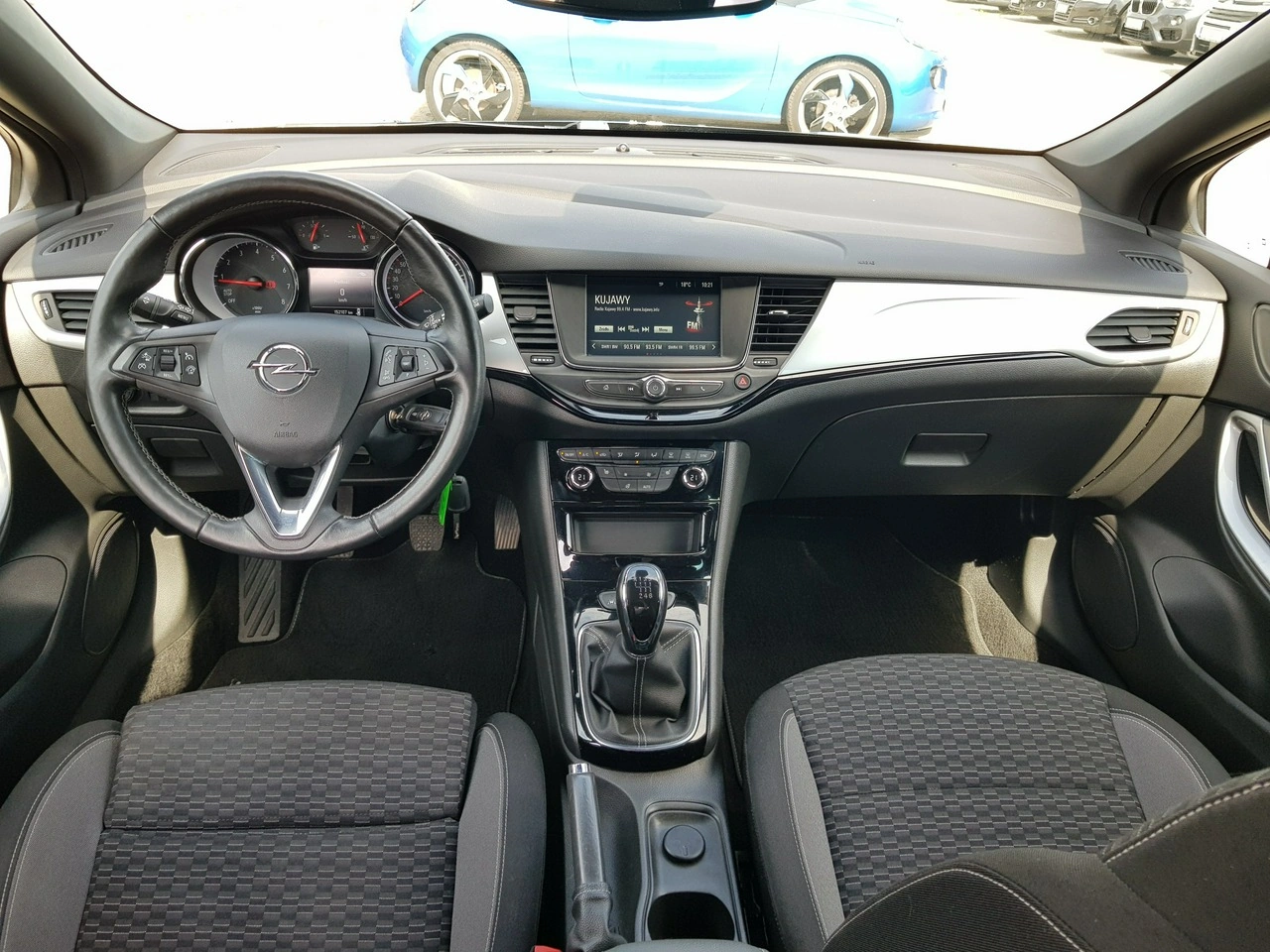 Opel Astra - Zdjęcie 11