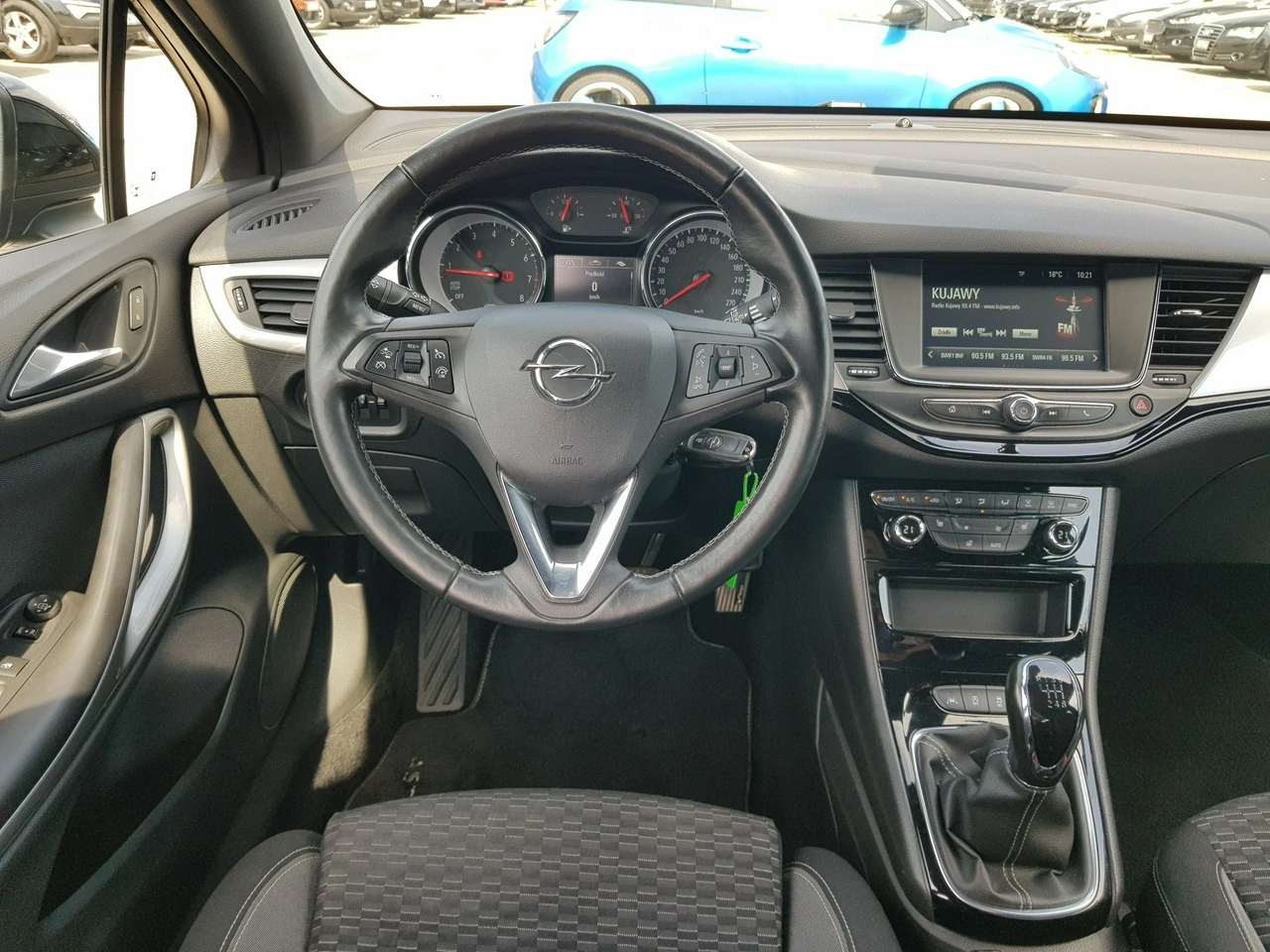 Opel Astra - Zdjęcie 12