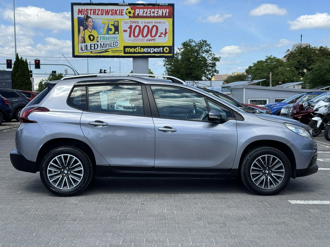 Peugeot 2008 - Zdjęcie 9
