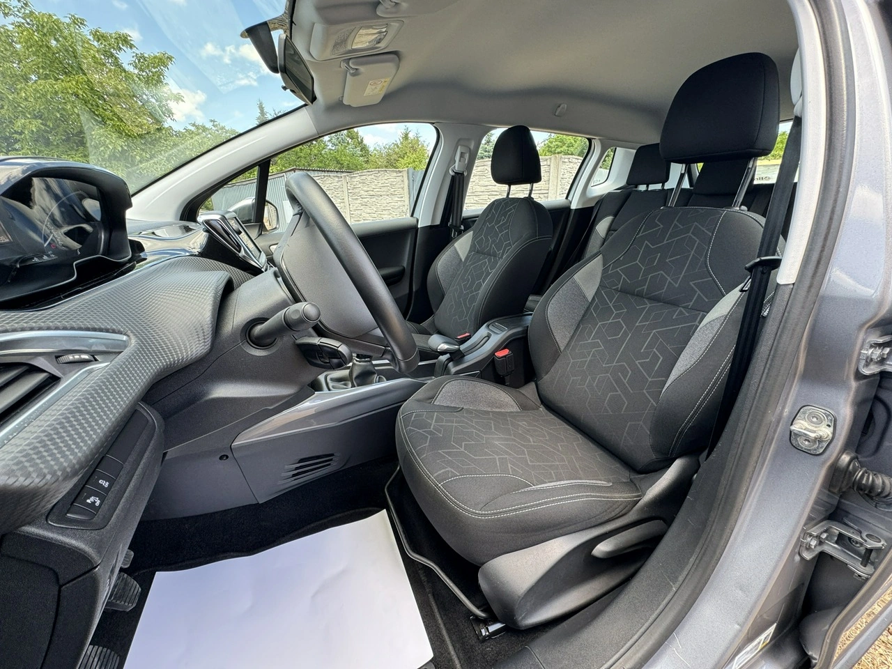 Peugeot 2008 - Zdjęcie 15
