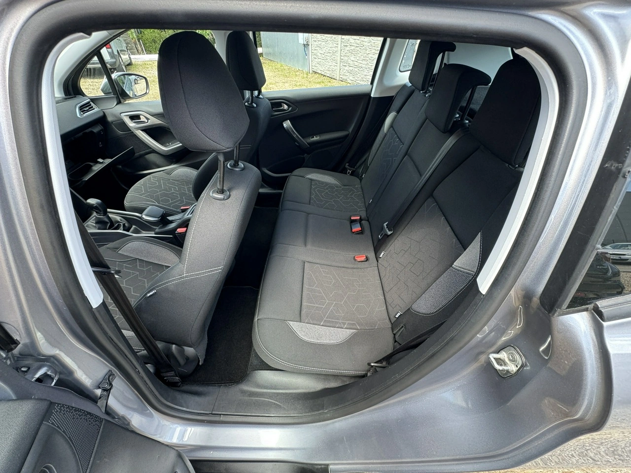 Peugeot 2008 - Zdjęcie 17