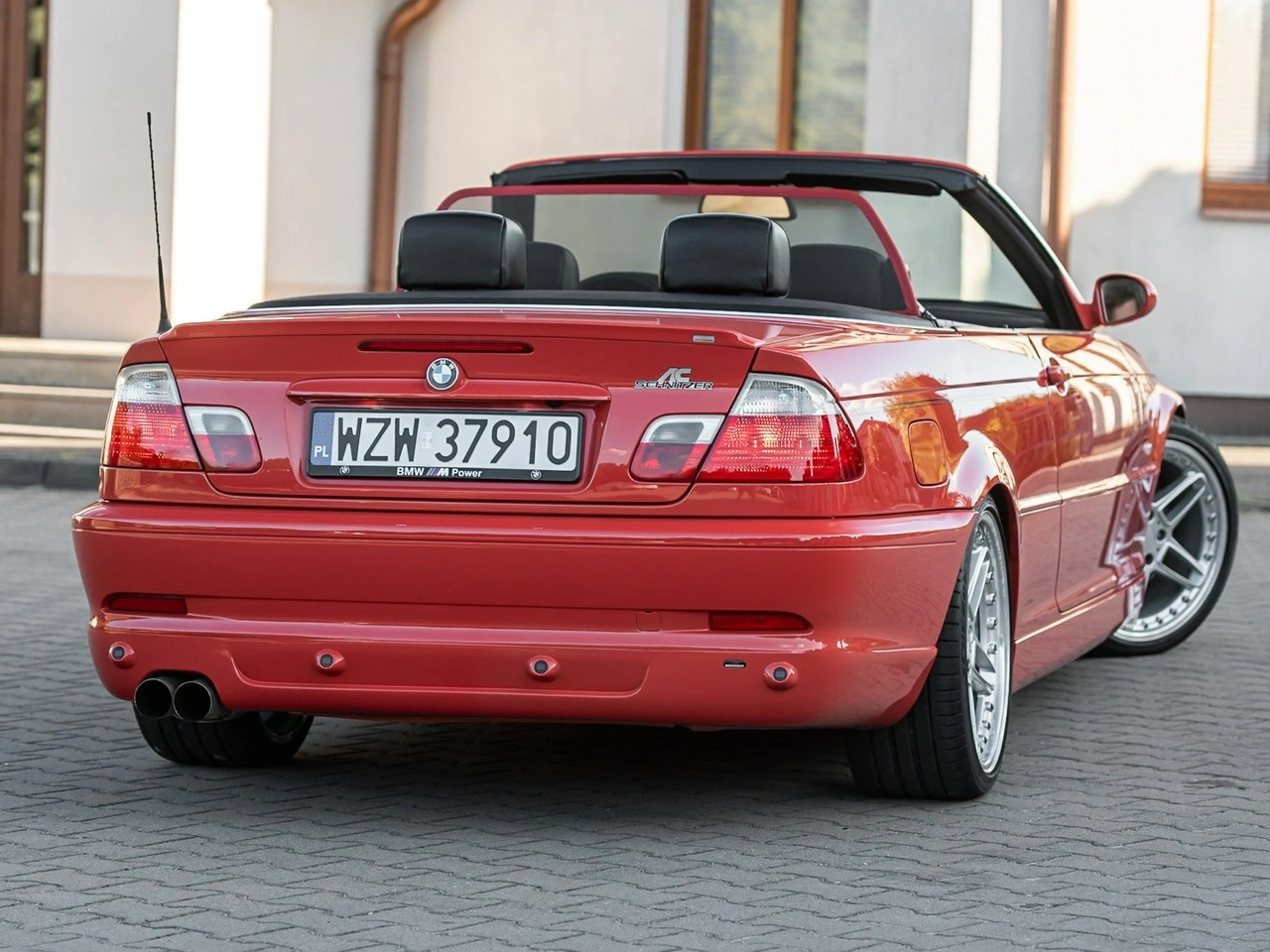 BMW 330 - Zdjęcie 2
