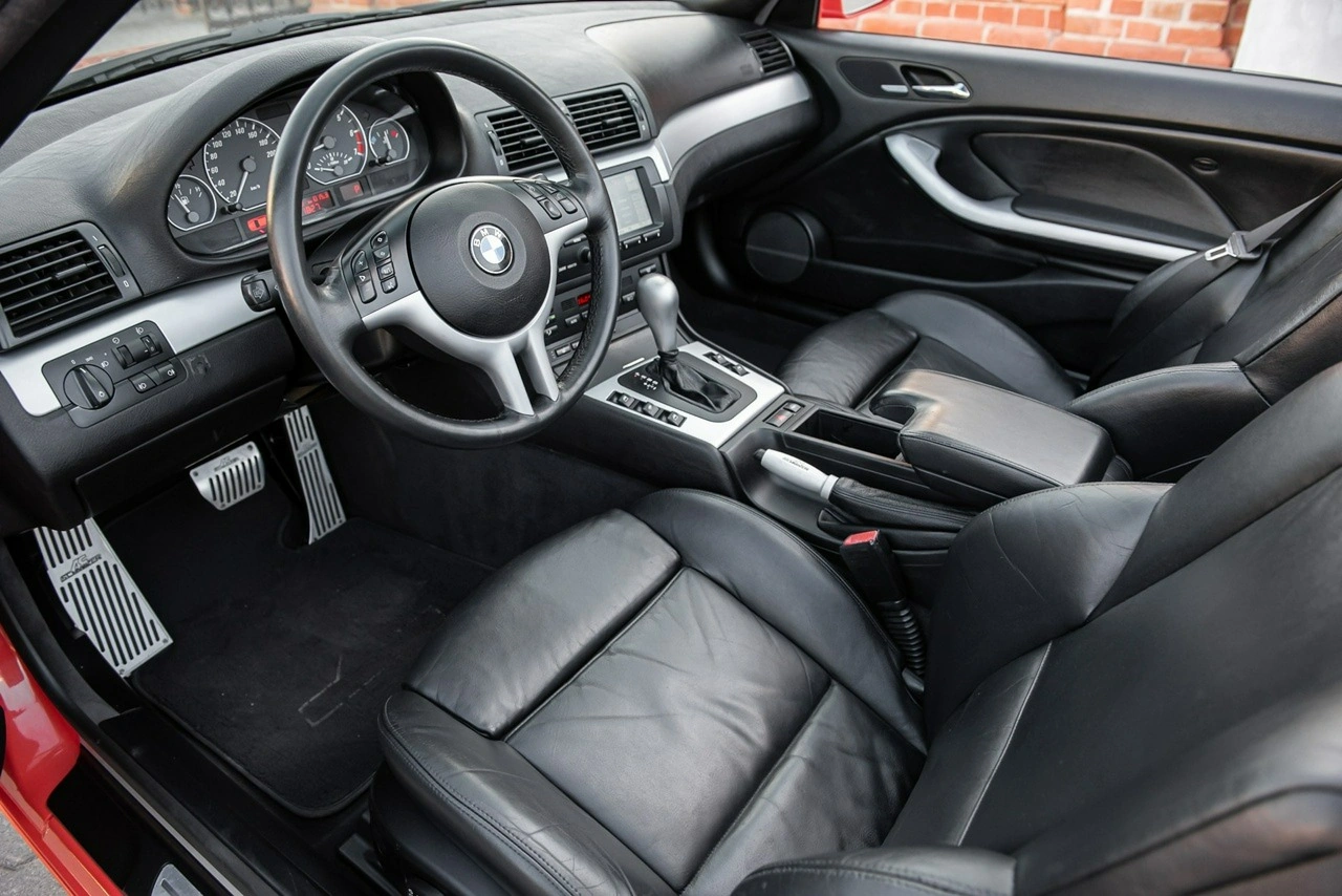 BMW 330 - Zdjęcie 4