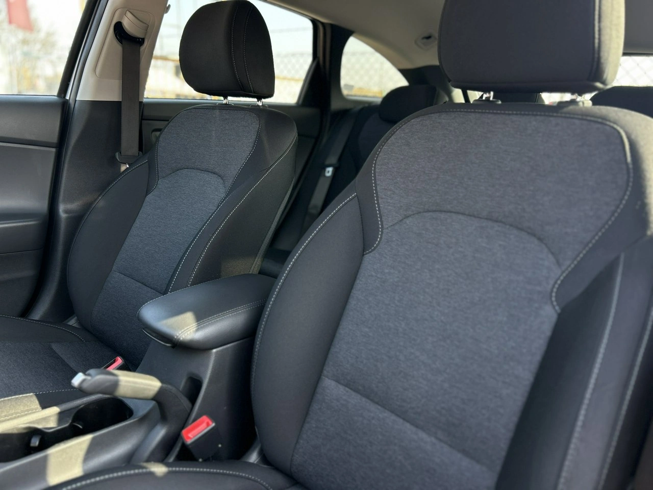 Hyundai i30 - Zdjęcie 14