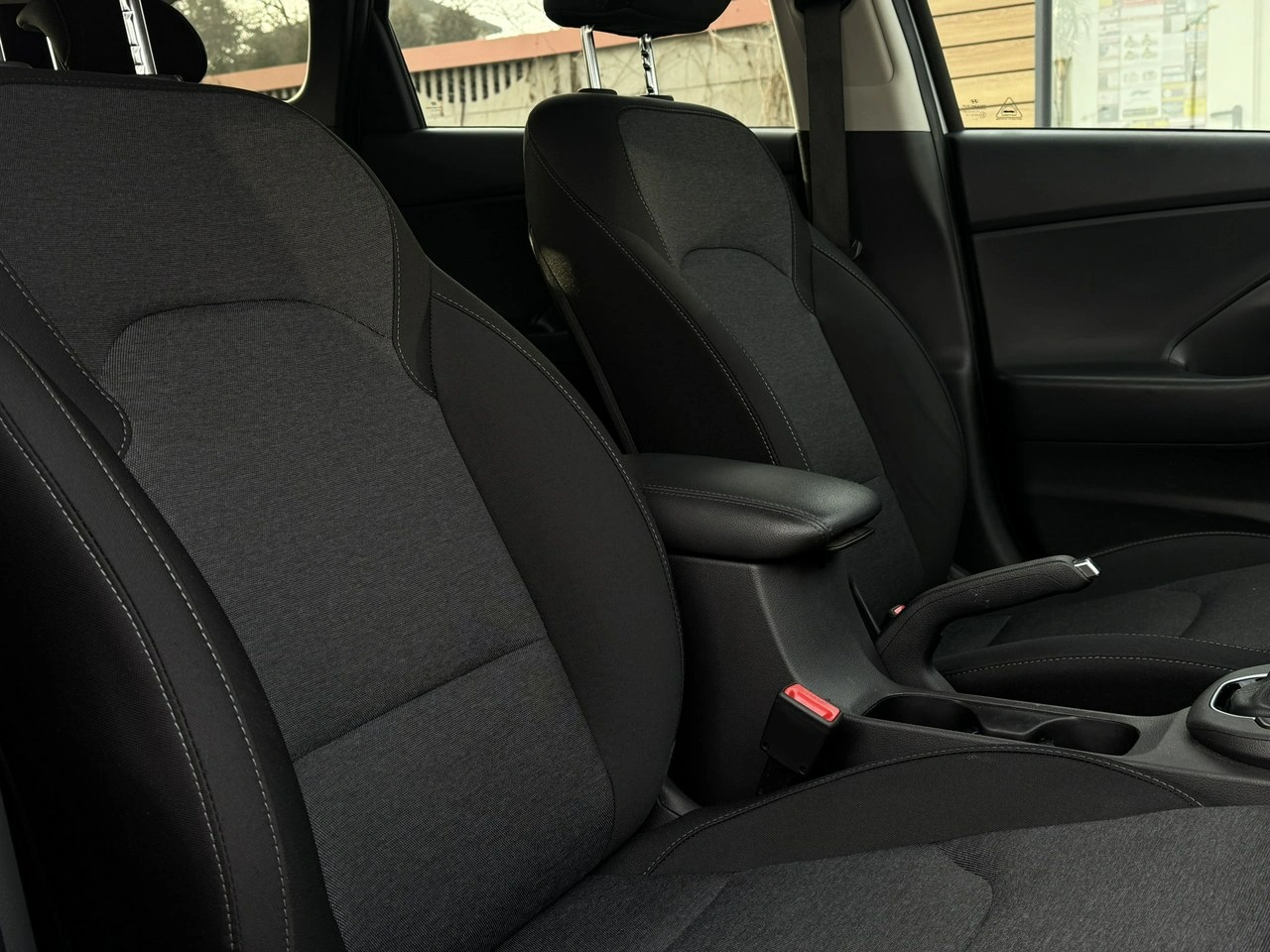 Hyundai i30 - Zdjęcie 21