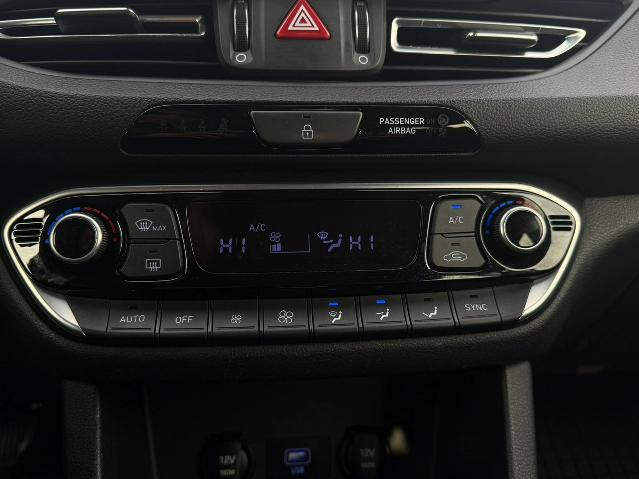 Hyundai i30 - Zdjęcie 27