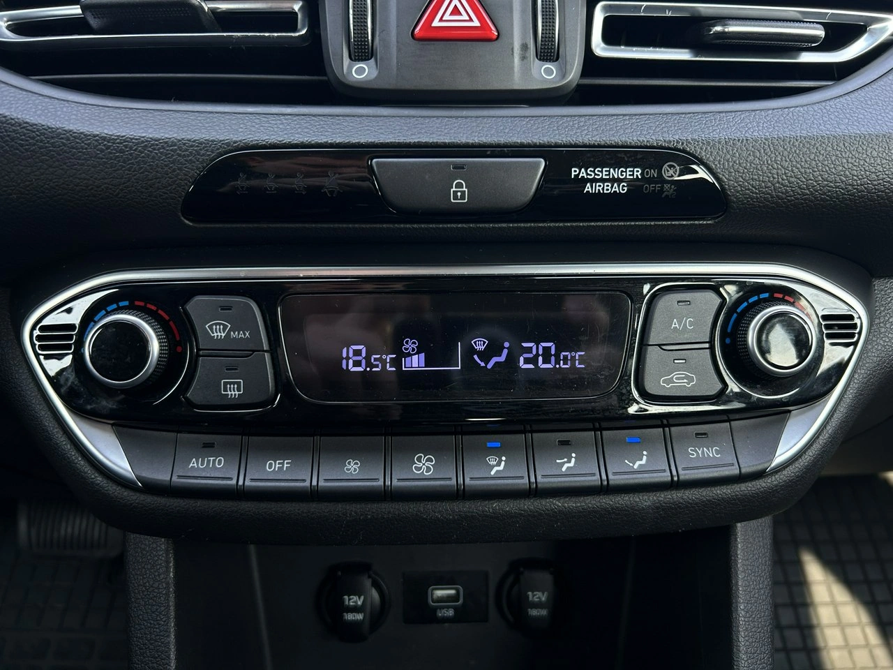 Hyundai i30 - Zdjęcie 39