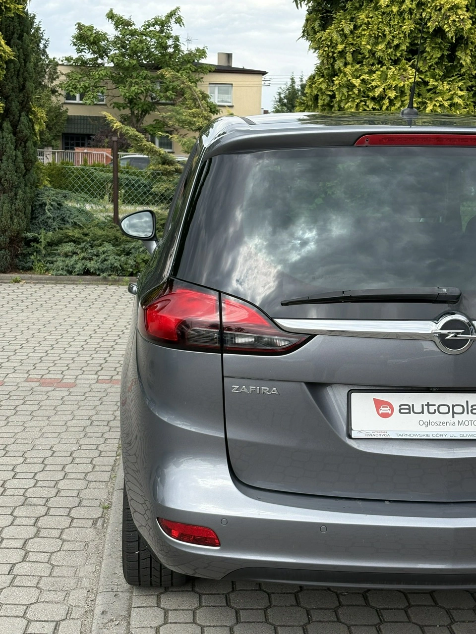 Opel Zafira - Zdjęcie 11