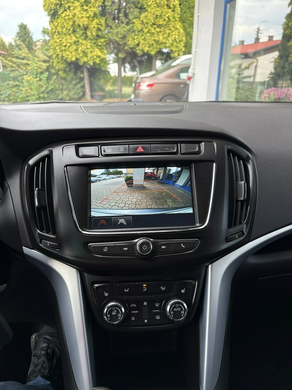 Opel Zafira - Zdjęcie 23