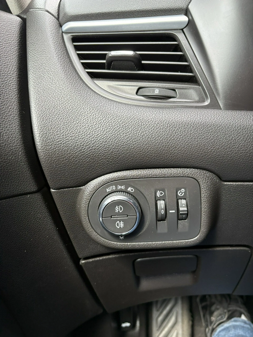 Opel Zafira - Zdjęcie 27