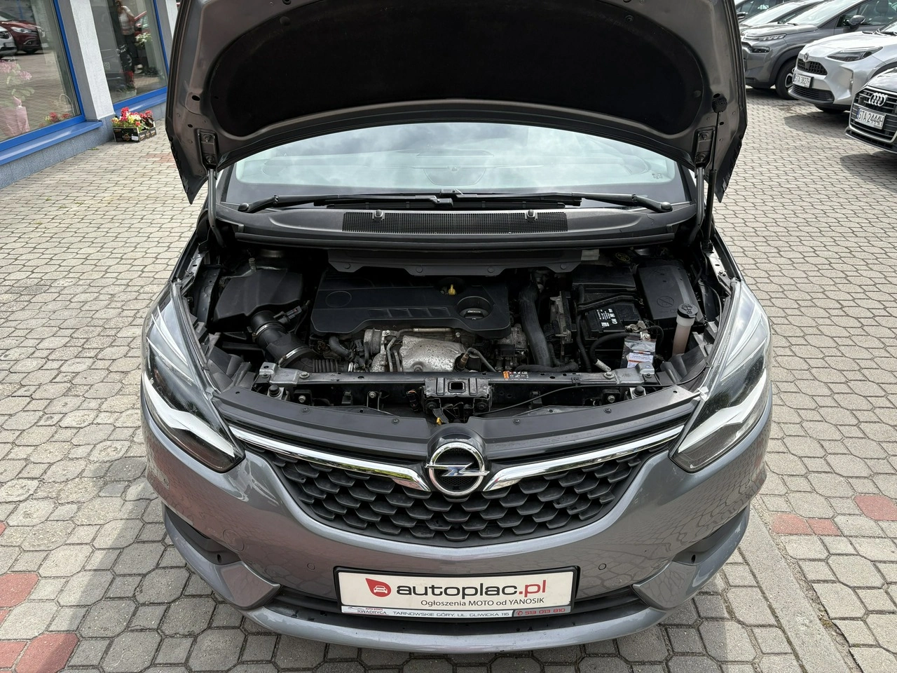 Opel Zafira - Zdjęcie 35