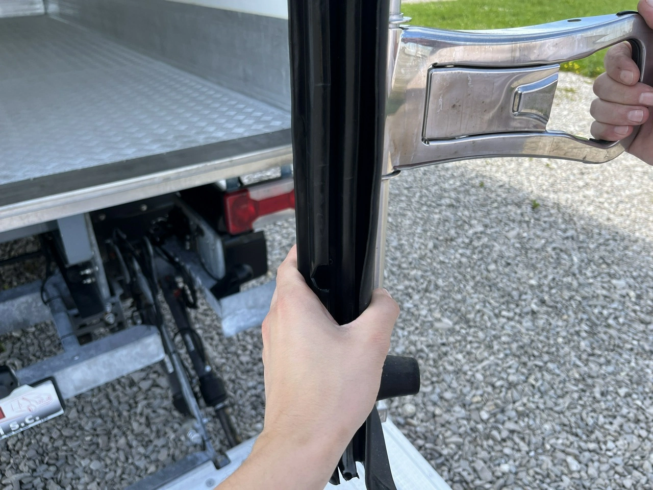 Iveco Daily - Zdjęcie 12