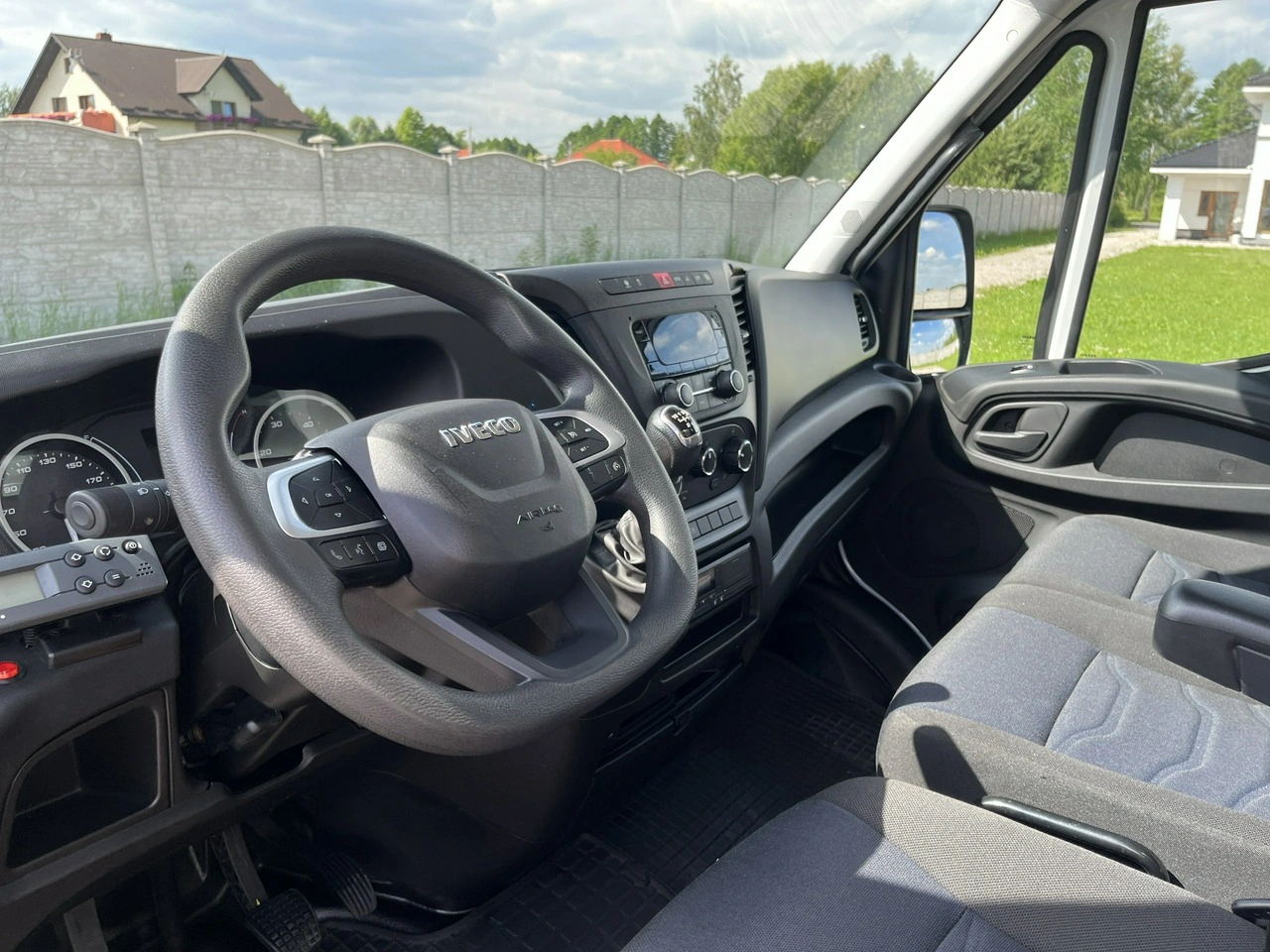 Iveco Daily - Zdjęcie 17