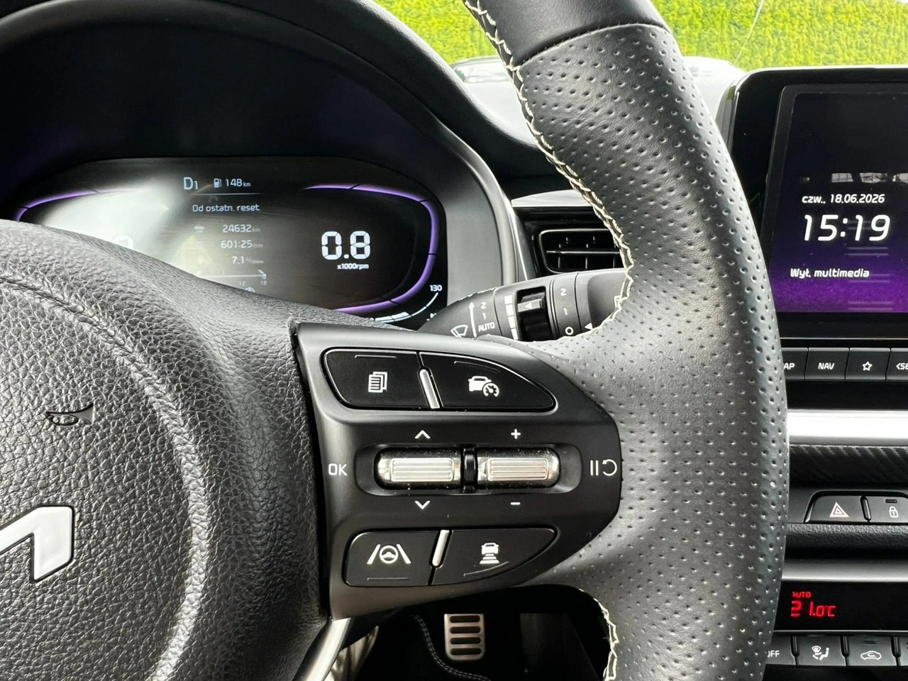 Kia Stonic - Zdjęcie 13