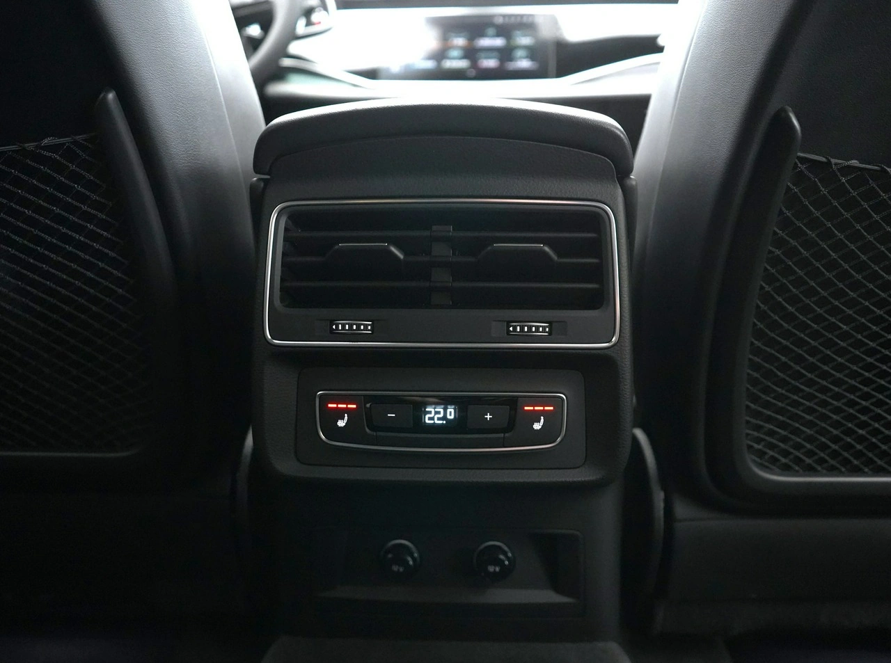 Audi Q8 - Zdjęcie 31