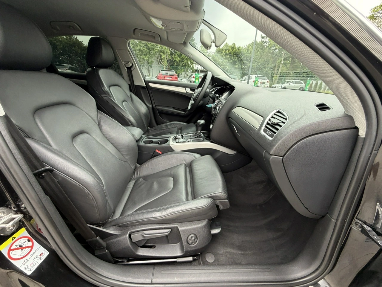 Audi A4 - Zdjęcie 36