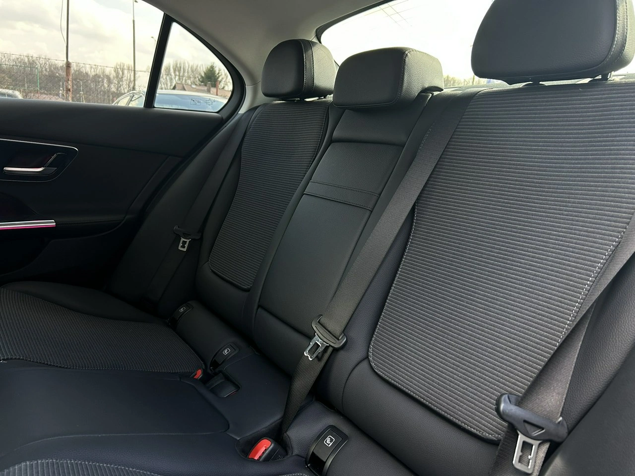 Mercedes C 180 - Zdjęcie 34